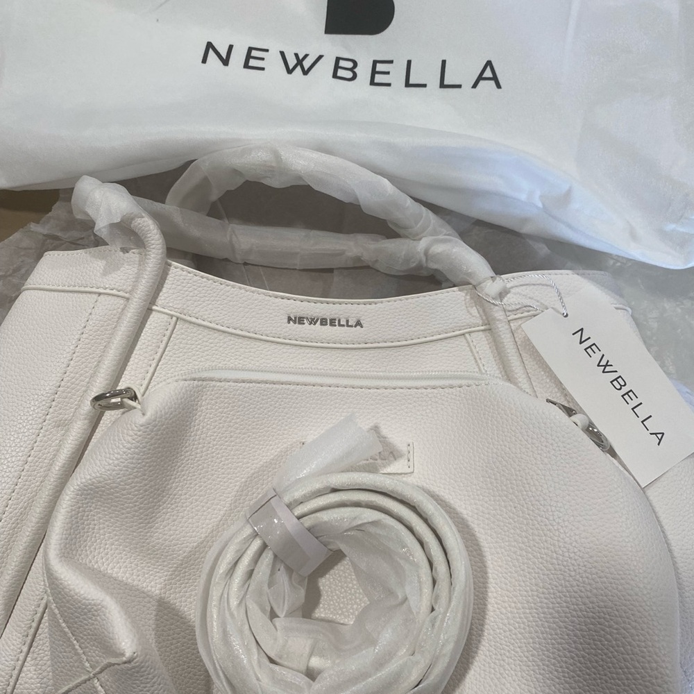 NewBella Handbag - Picture 3 of 8